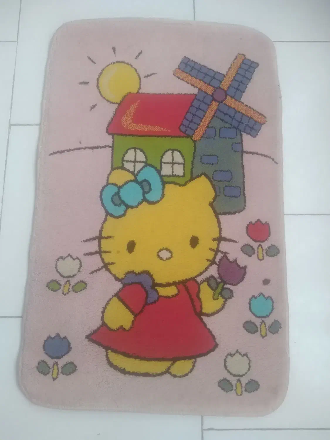 فرش اتاق کودک کیتی ۱در ۲سالم|فرش|صفادشت, |دیوار