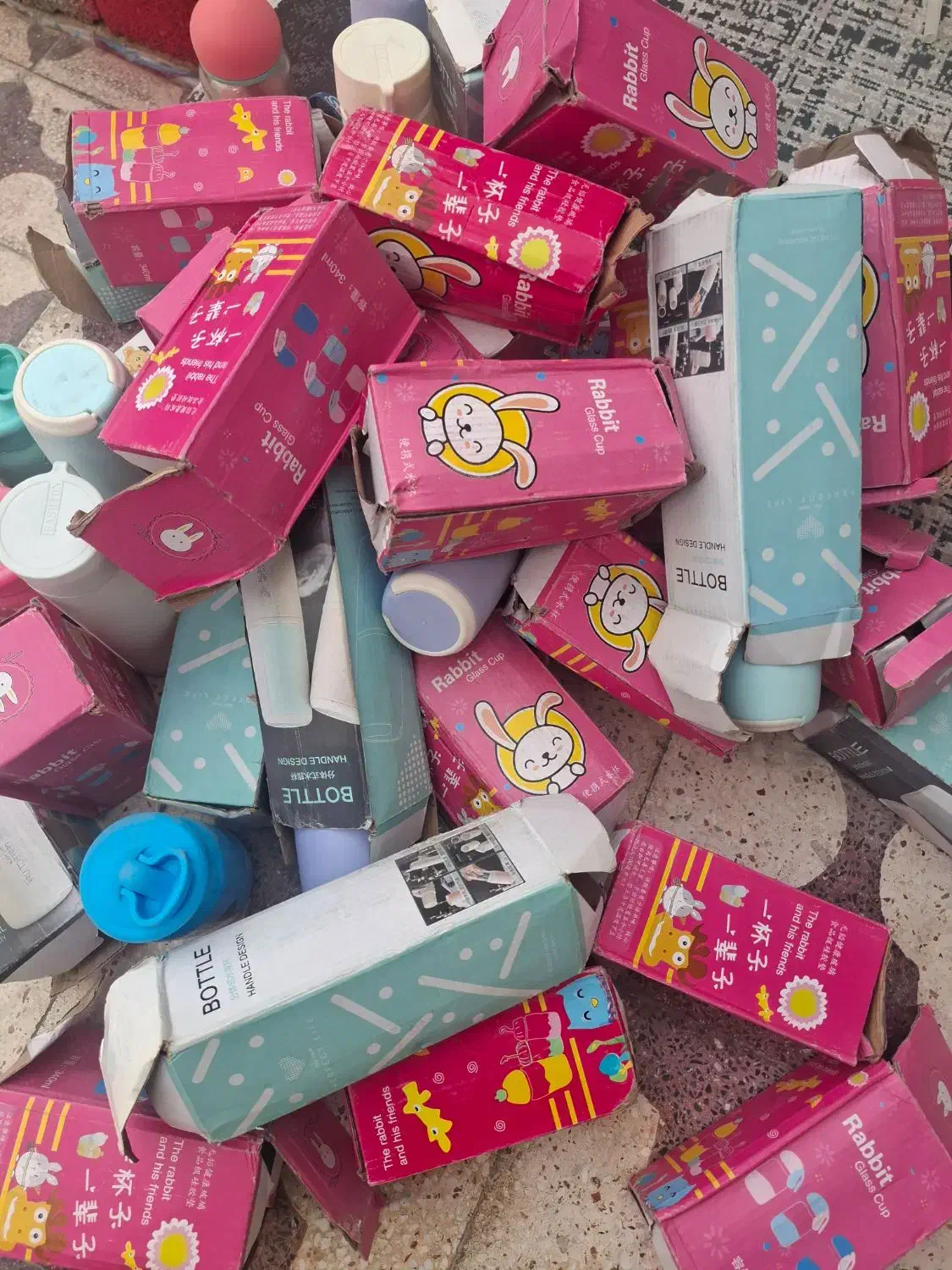 بطری شیشه ۸۰ هزار|ظروف نگهدارنده، پلاستیکی، یک‌بارمصرف|بندر گناوه, |دیوار