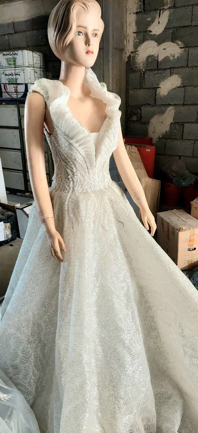 لباس عروس عمده به قیمت ارزان|لباس|ارومیه, |دیوار