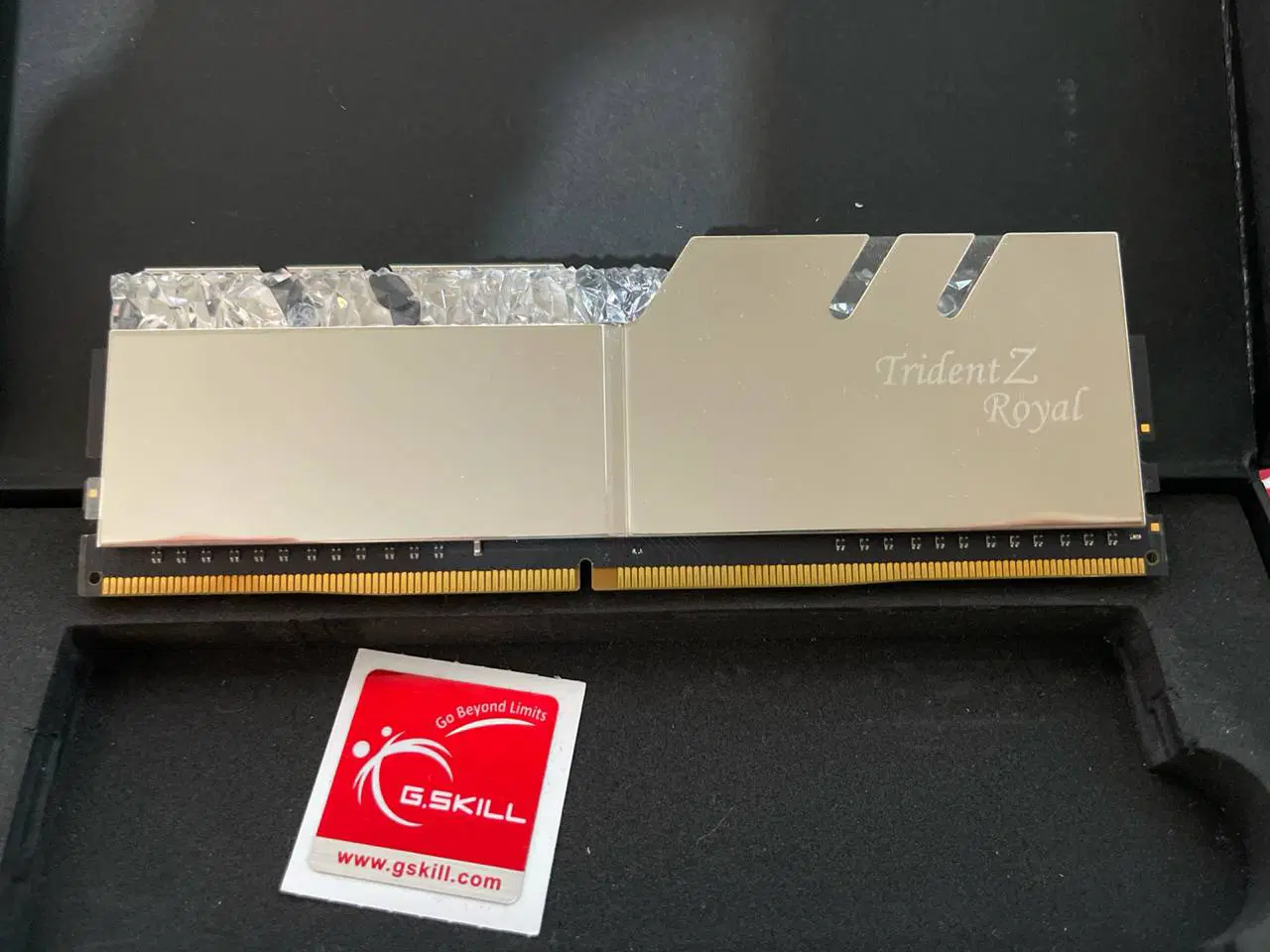 Ram ddr4 16 G|قطعات و لوازم جانبی رایانه|شیراز, صاحب الزمان|دیوار