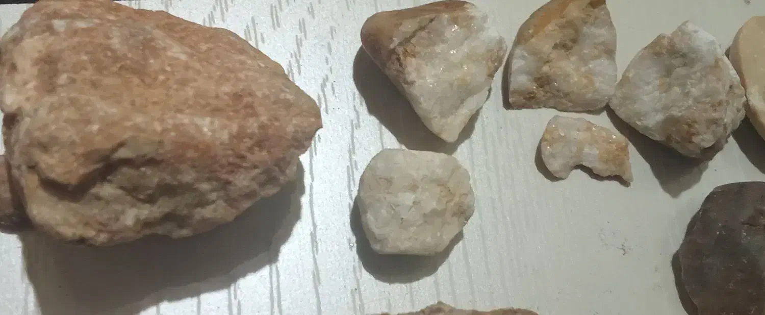 انواع سنگ های گبری وشهاب سنگ قیمتی...|کلکسیون اشیاء عتیقه|یاسوج, |دیوار