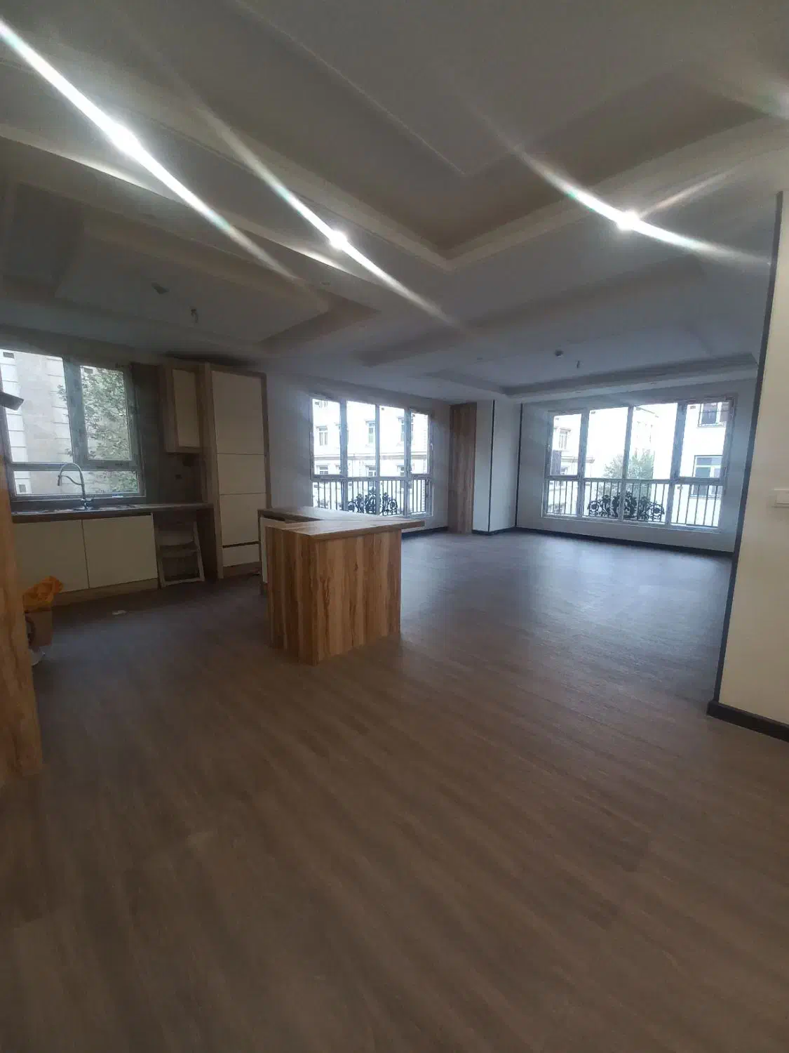 آپارتمان ۱۰۷متری نوساز، کلید نخورده|فروش آپارتمان|تهران, لویزان|دیوار