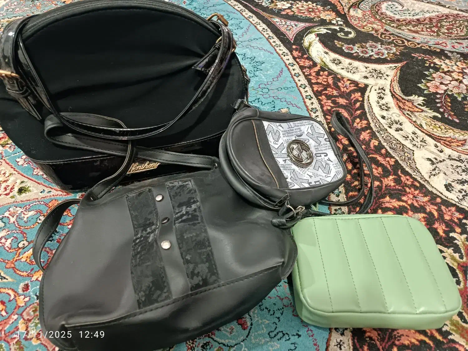 کیف|کیف، کفش، کمربند|زابل, |دیوار