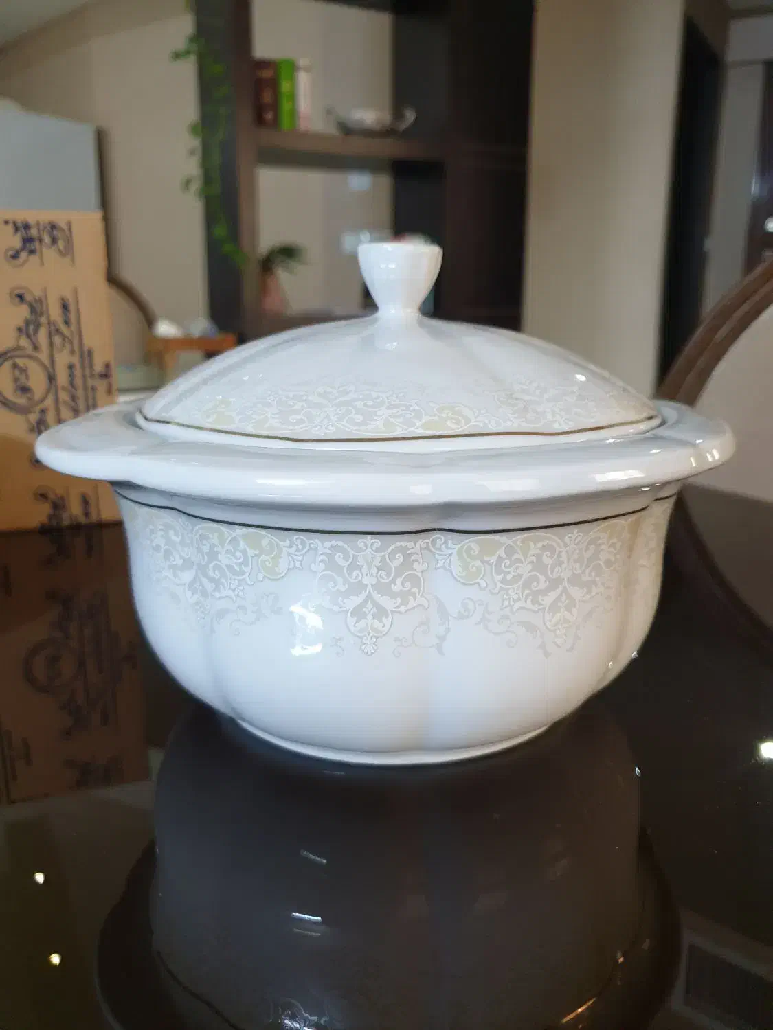 سوپ‌خوری چینی برند مقصود کاملاً نو و جعبه‌دار|ظروف سرو و پذیرایی|مشهد, رضاشهر|دیوار