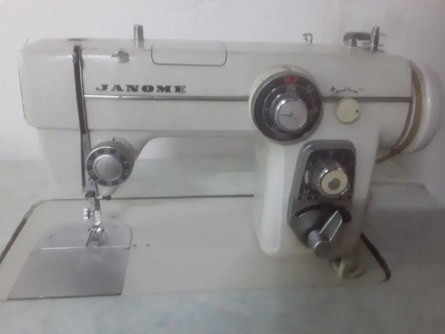 چرخ راست دروز ومادگی ۶۷۲|چرخ خیاطی و ریسندگی|ملایر, |دیوار