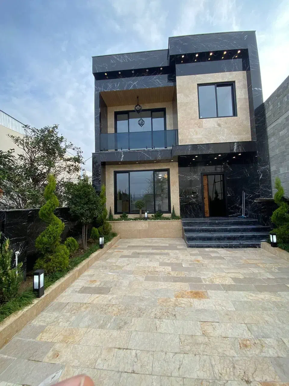 ویلا نما مدرن دوبلکس ۲۵۰متری سنددار|فروش خانه و ویلا|کلاردشت, |دیوار