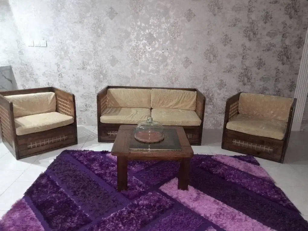 مبل راحتی نیم ست|مبلمان خانگی و میز عسلی|تهران, سید خندان (جلفا)|دیوار