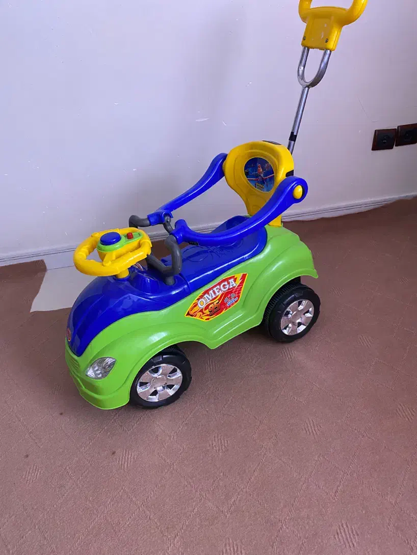 ماشین بچه با کارتن|اسباب و اثاث بچه|تهران, امیریه|دیوار