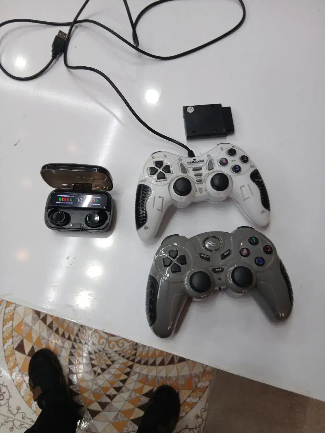 دسته بازی کامپیوتر وهندزفری بلوتوثی|کنسول، بازی ویدئویی و آنلاین|فلارد, |دیوار