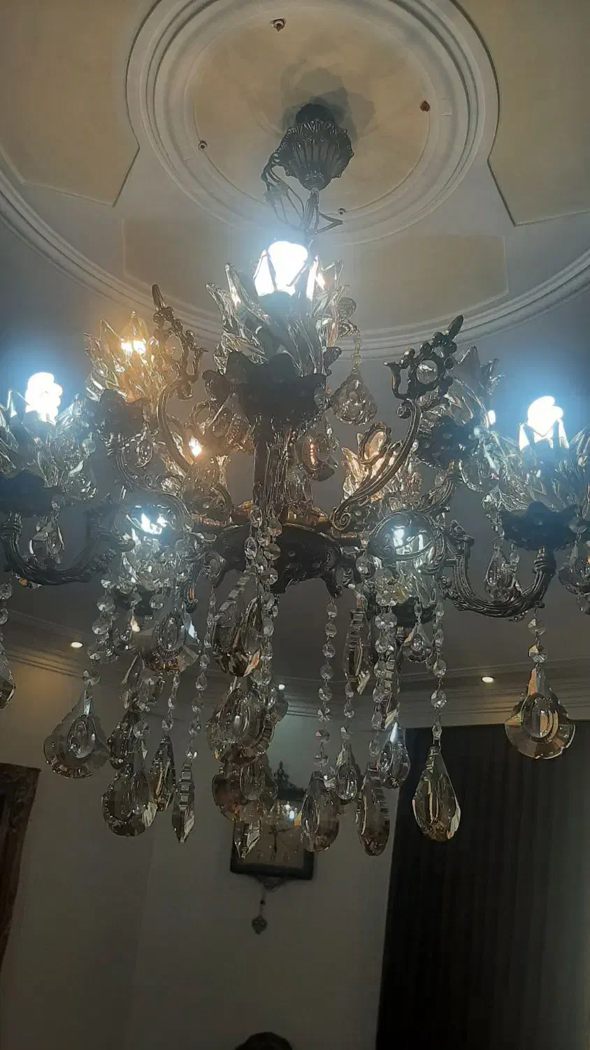 یک جفت لوستر برنز|لوستر و چراغ آویز|اراک, |دیوار