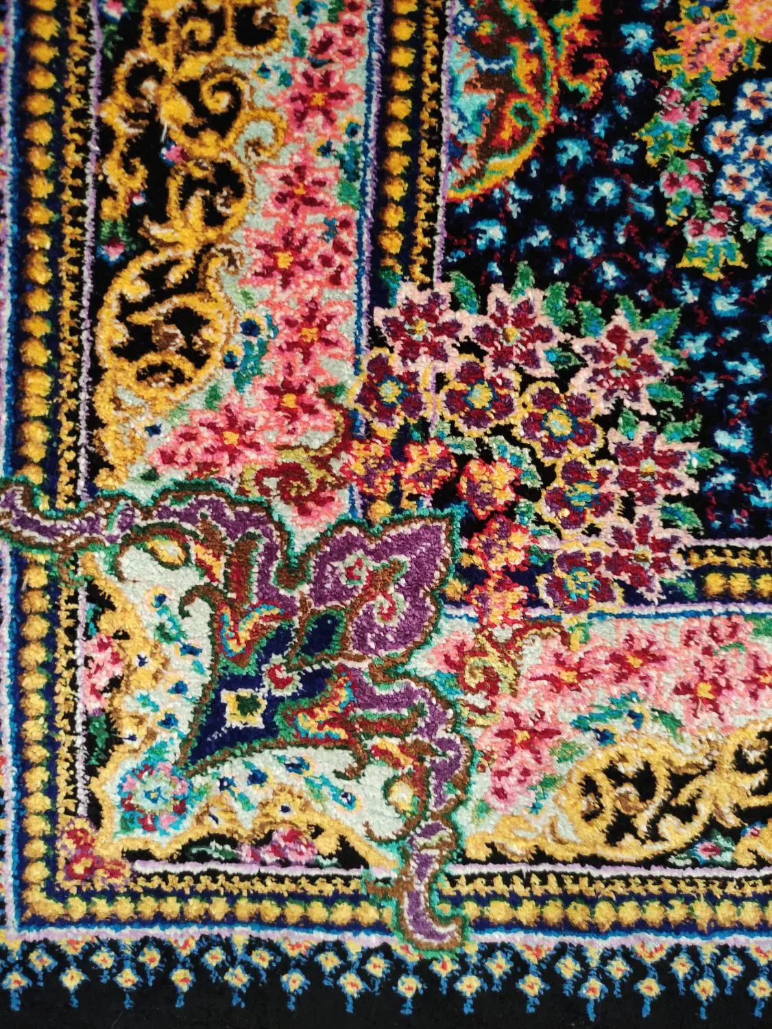 فرش دستبافت تمام ابریشم|فرش|چهاردانگه (تهران), |دیوار