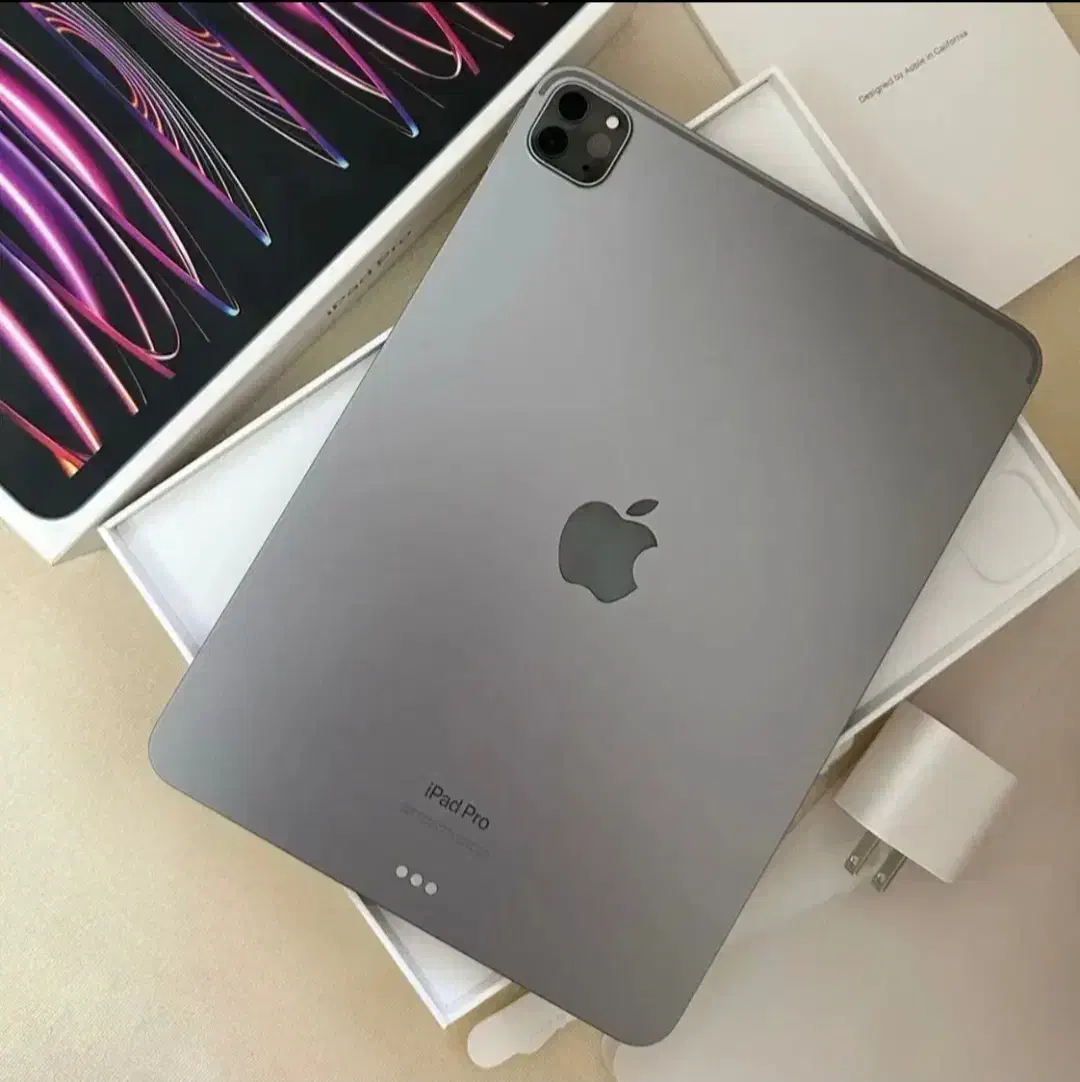 آیپد 2022 پرو M2|تبلت|قم, زنبیل آباد|دیوار