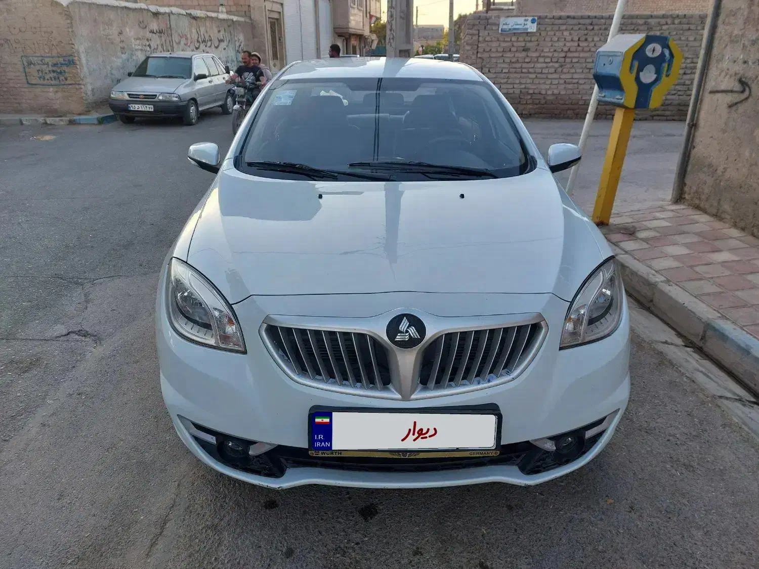 برلیانس 330 دنده ای|خودرو سواری و وانت|قرچک, شهرک طلائیه|دیوار