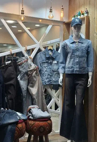 فروشنده خانم/ پوشاک/ نیمهوقت|استخدام بازاریابی و فروش|تهران, هفت حوض|دیوار