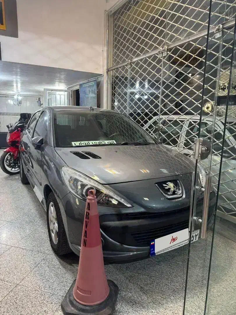 پژو ۲۰۷|خودرو سواری و وانت|بیرجند, |دیوار