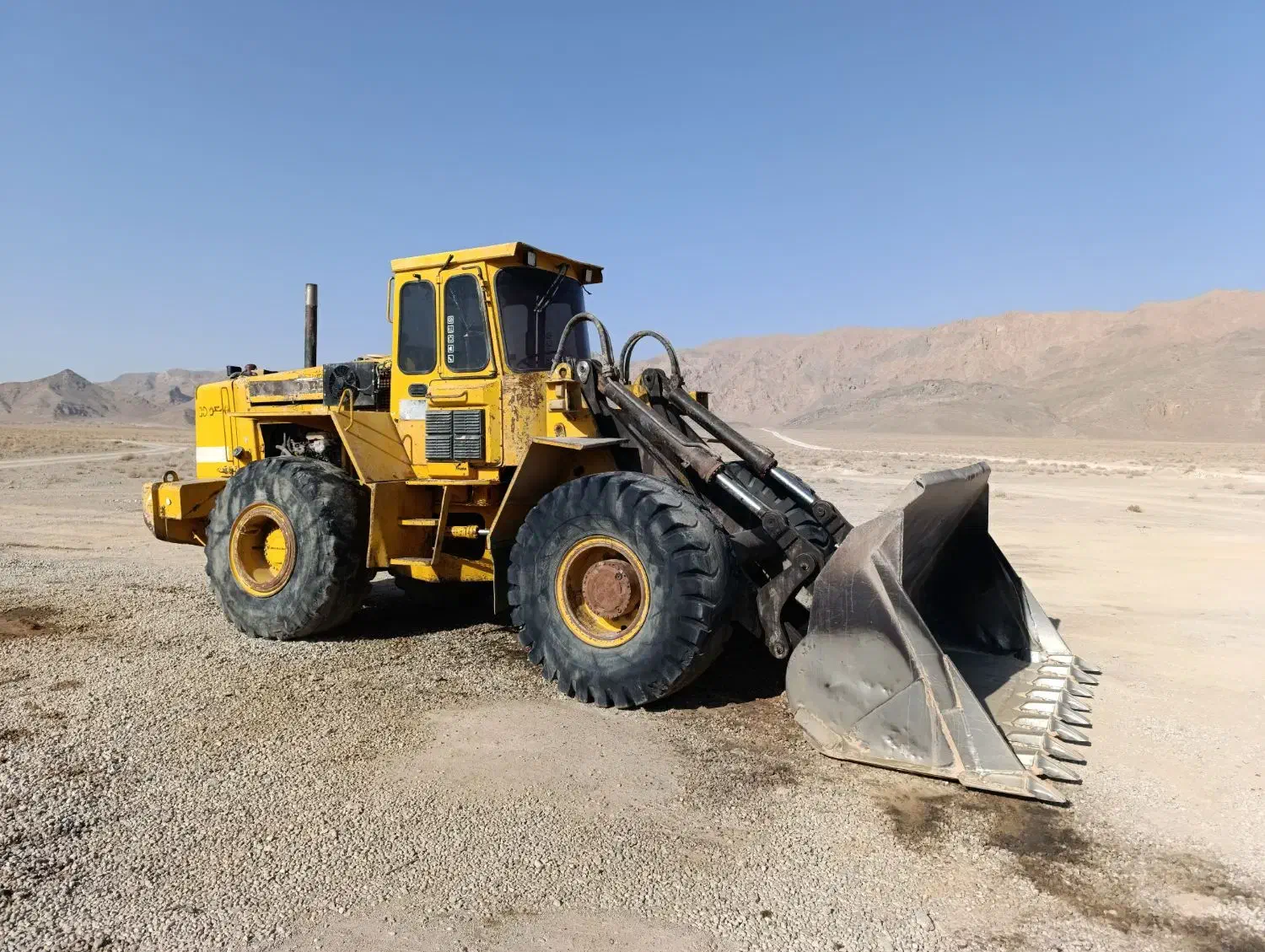 لودر ولوو L120|خودرو سنگین|آباده, |دیوار