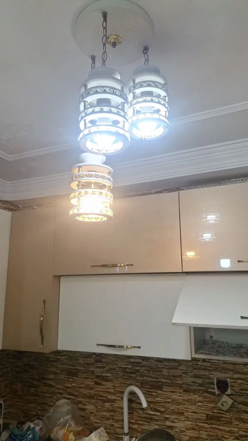 لوستر آبی فلزی و لوستر آشپزخانه|لوستر و چراغ آویز|گرگان, |دیوار