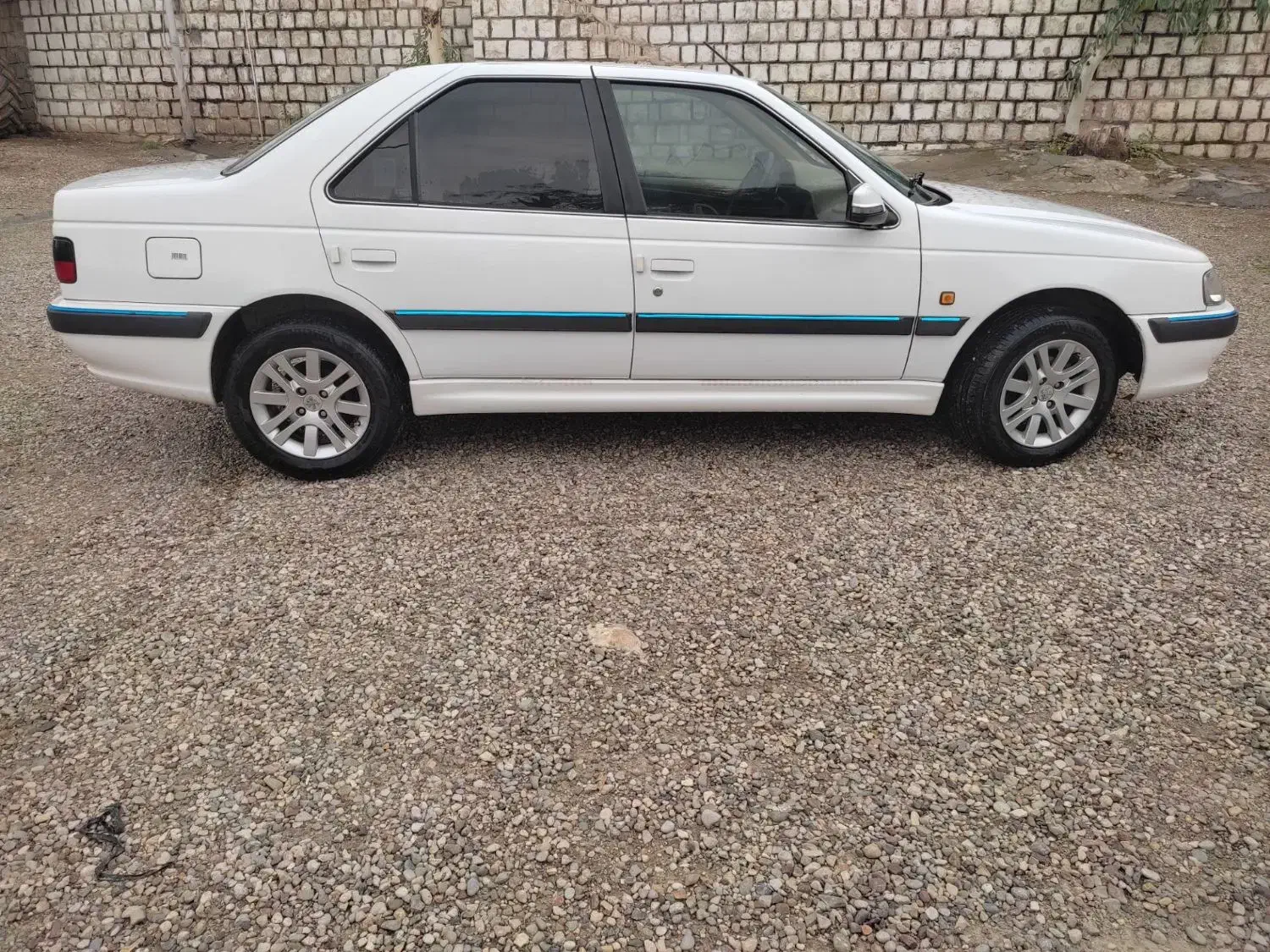 پژو پارس سال ۹۶ بسیار تمیز و خانگی|خودرو سواری و وانت|کرمانشاه, |دیوار