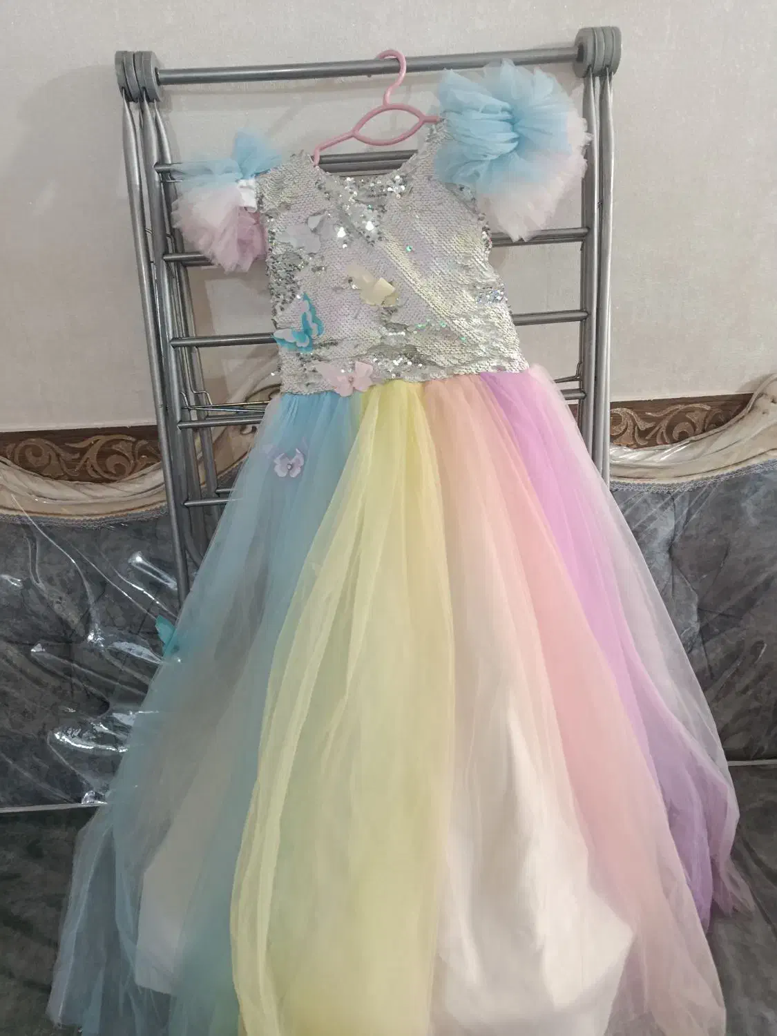 لباس|کفش و لباس بچه|شاهدشهر, |دیوار