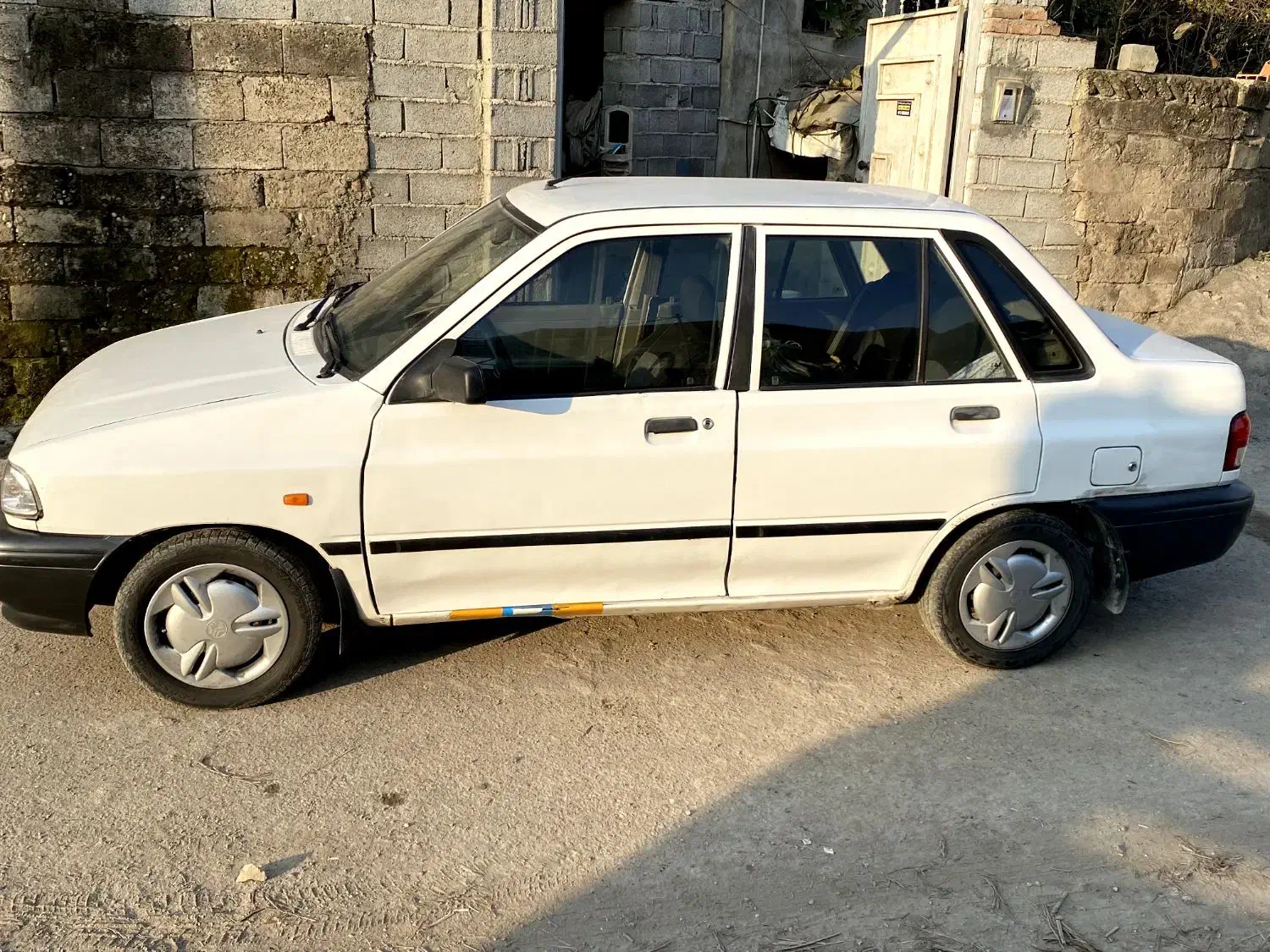 پراید مدل ۸۸ رنگ سفید|خودرو سواری و وانت|بابکان, |دیوار