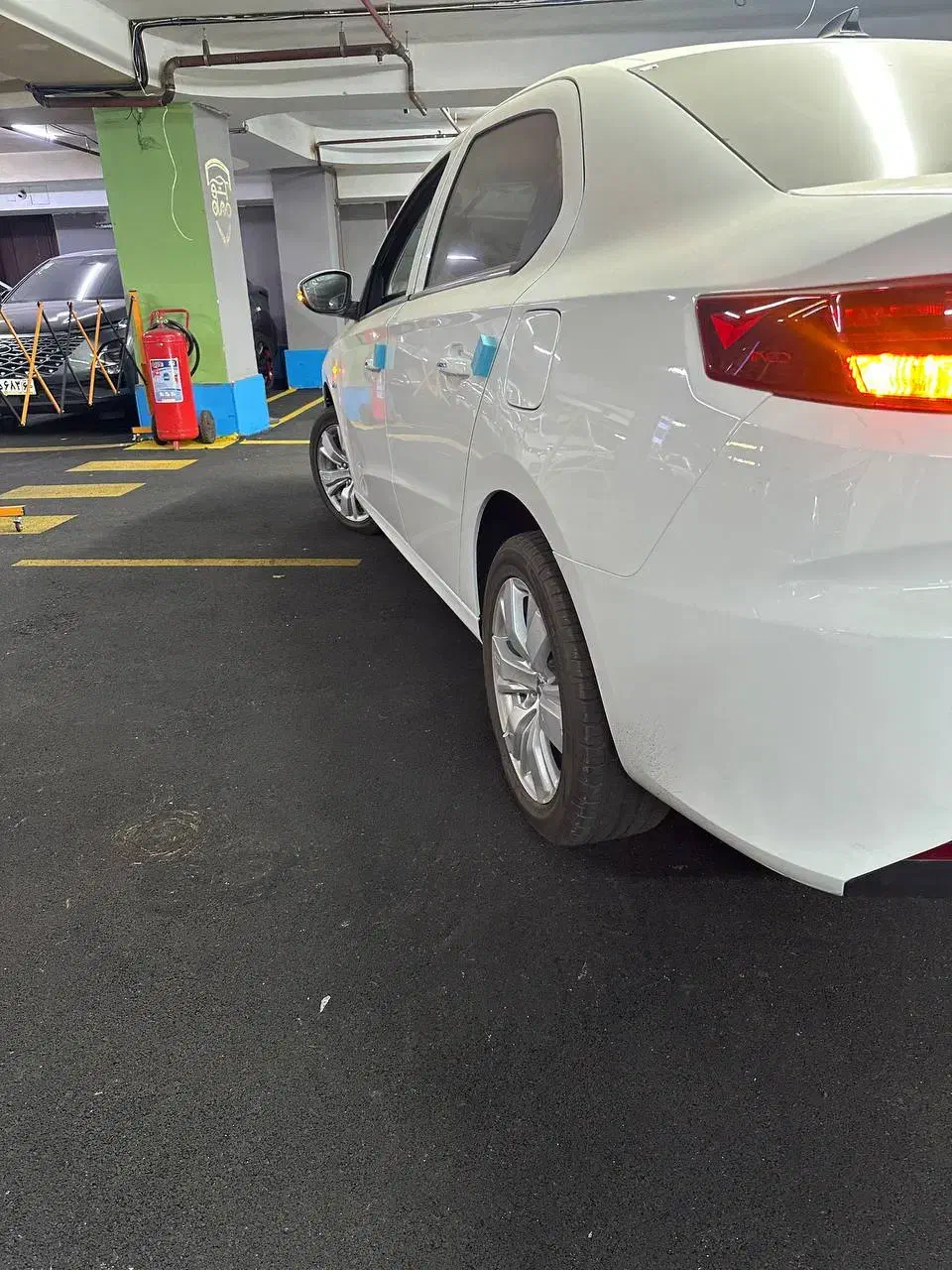 تارا v4 مدل ۱۴۰۴ نقد و اقساط سفید مشکی|خودرو سواری و وانت|تهران, قبا|دیوار