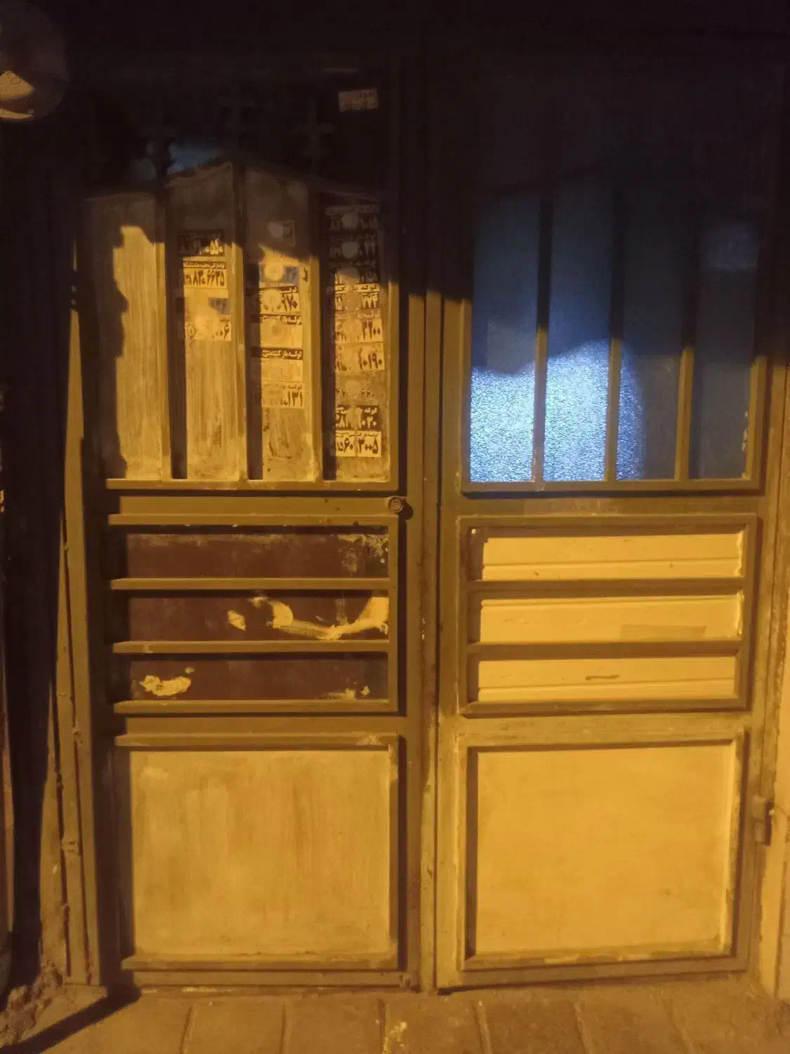 درب پارتمان درب ورودی آپارتمان دولت سنگین محکم|مصالح و تجهیزات ساختمان|مشهد, قائم|دیوار