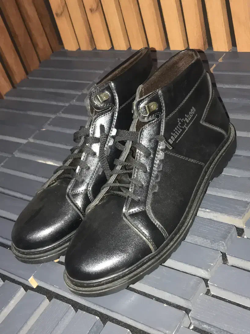 نیم بوت سایز ۴۴ اکبند|کیف، کفش، کمربند|بانه, |دیوار