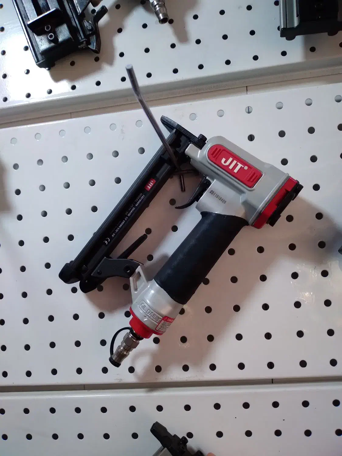 خریدفروش وتعمیرات انواع ابزارهای برقی بادی شارژی|ابزارآلات|مشهد, گرجی علیا|دیوار