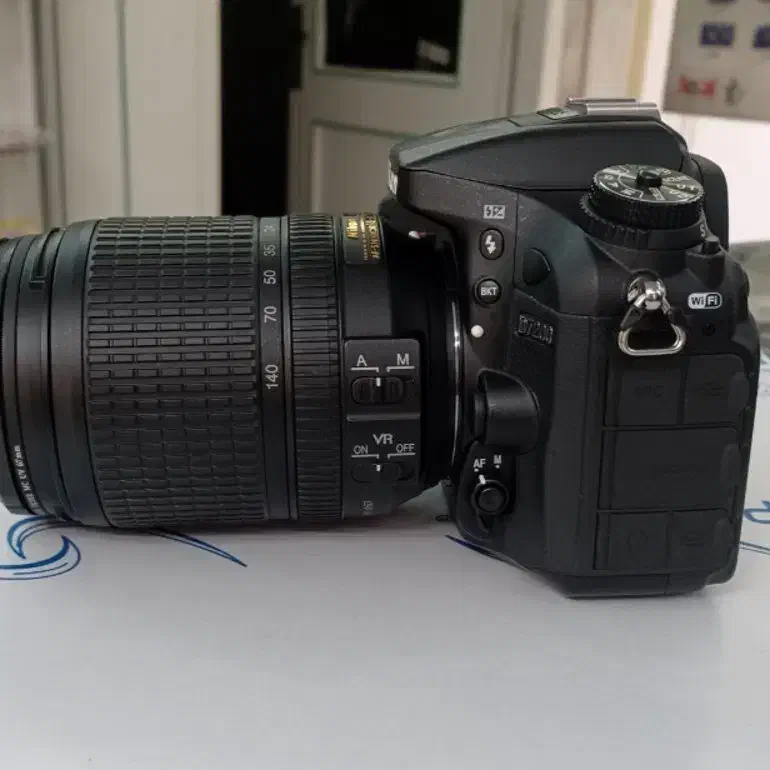 دوربین نیکون d7200 به همراه لنز 18-140|دوربین عکاسی و فیلمبرداری|میاندوآب, |دیوار