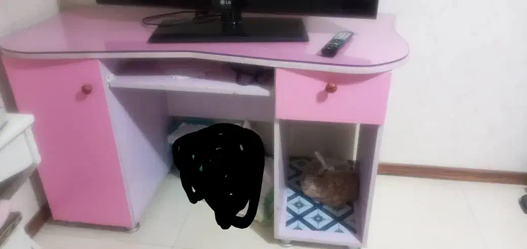 میز کامپیوتر|میز تحریر و کامپیوتر|شیراز, ریاستی|دیوار