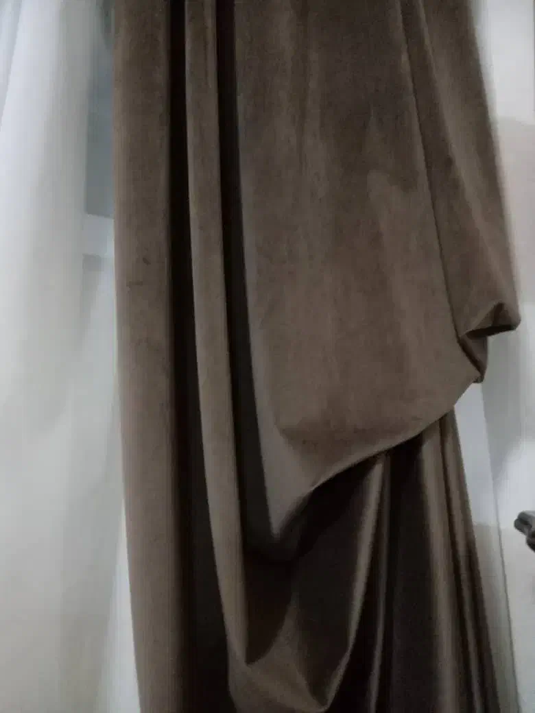 چهار عدد والان مخمل کالیفرینا عددی|پرده، رانر، رومیزی|بندر انزلی, معلم|دیوار