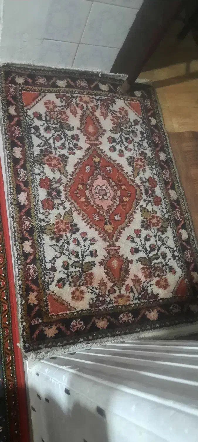 فرش دست بافت|فرش|اسفرورین, |دیوار