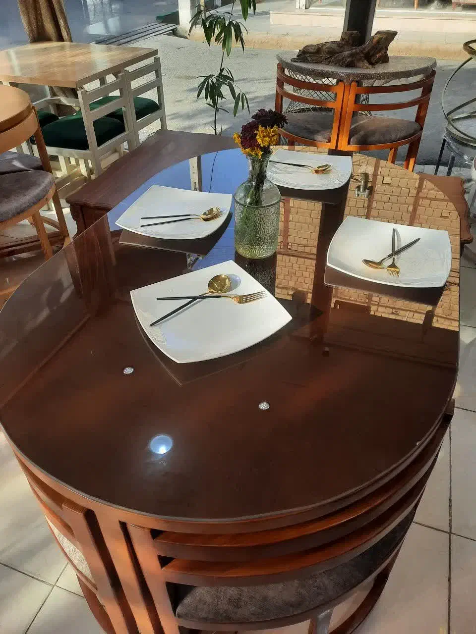 میز ناهارخوری دایره‌ای ۴ نفره نو|میز و صندلی غذاخوری|قم, شاه ابراهیم|دیوار