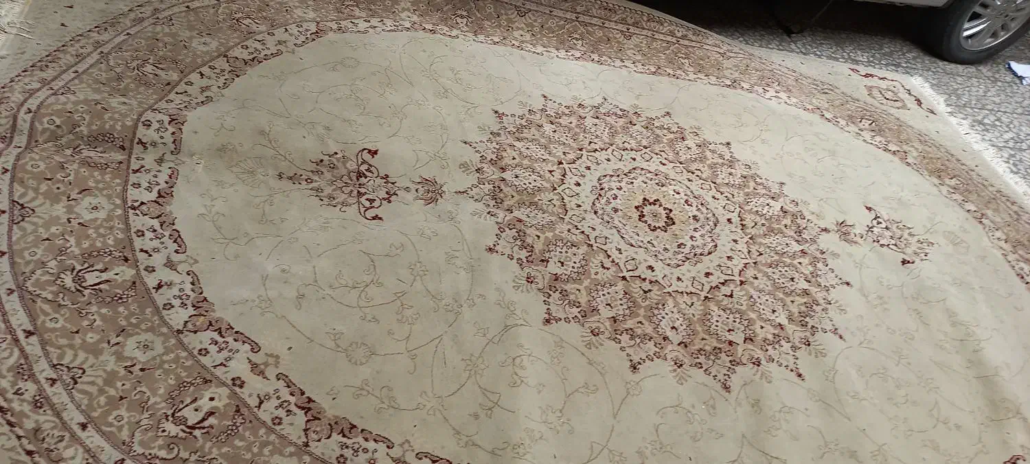 چند عدد فرش ۹ و ۶ متری ماشینی|فرش|رشت, ساغری سازان|دیوار