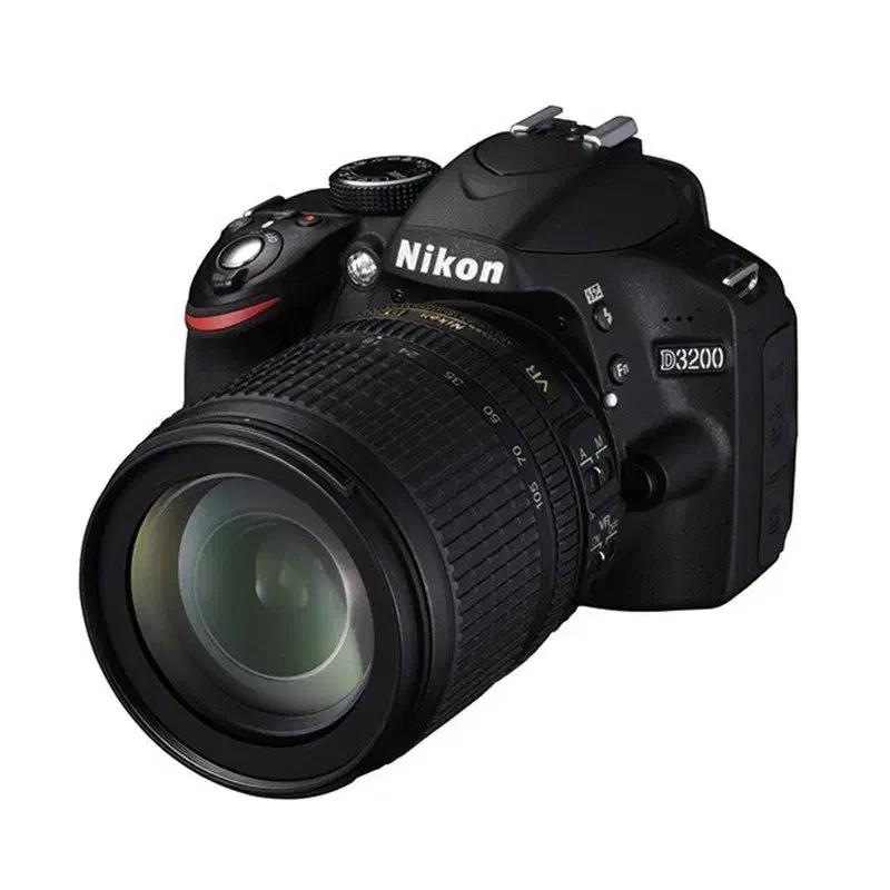 دوربین نیکون دست دوم D3200 kit 18-105mm VR|دوربین عکاسی و فیلمبرداری|اصفهان, خلجا|دیوار