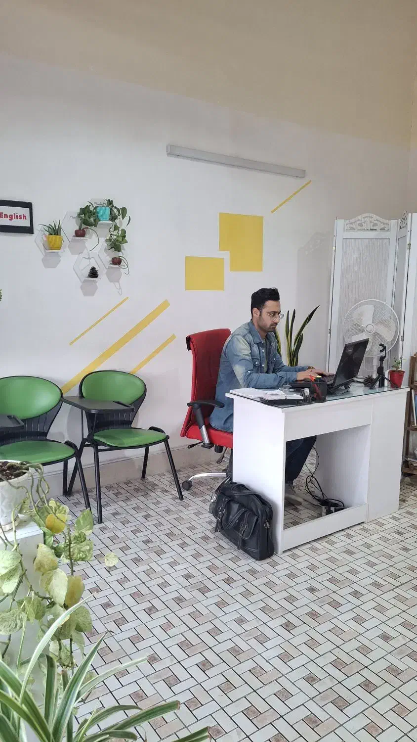 تدریس خصوصی زبان انگلیسی|خدمات آموزشی|اندیشه, اندیشه فاز ۴|دیوار