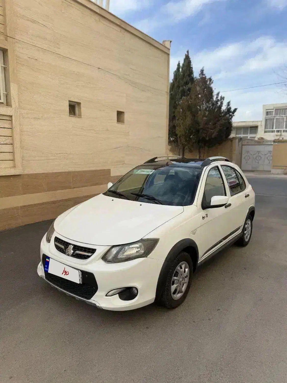 کوییک   1400R|خودرو سواری و وانت|اصفهان, باغ دریاچه|دیوار