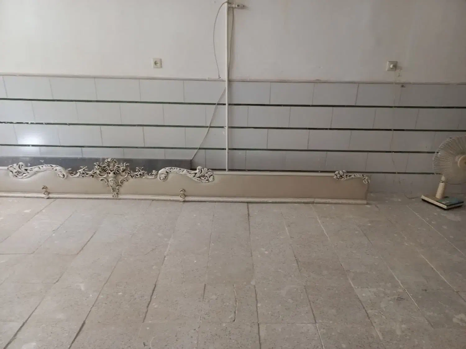 کتیبه پرده|پرده، رانر، رومیزی|قم, باغ شریفی|دیوار