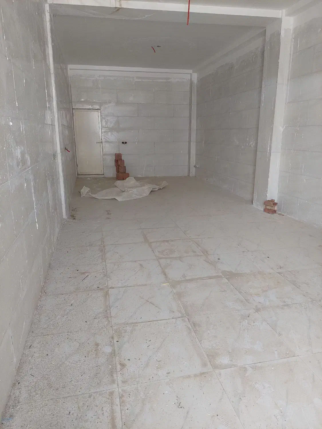 مغازه تجاری بر اصلی جاده خاندوز|فروش مغازه و غرفه|آزادشهر, |دیوار