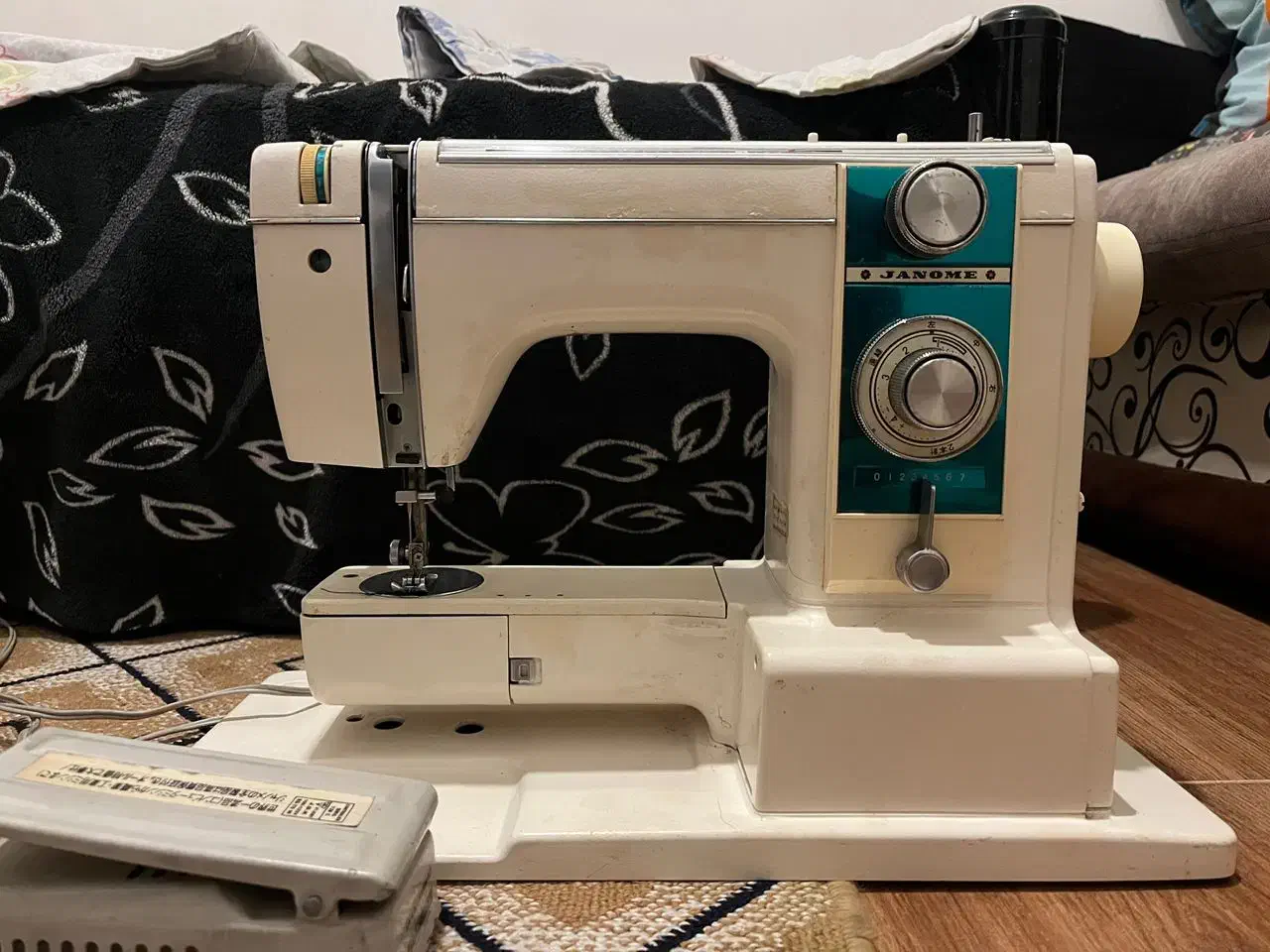 چرخ خیاطی ژانومه 813|چرخ خیاطی و ریسندگی|محمودآباد, |دیوار