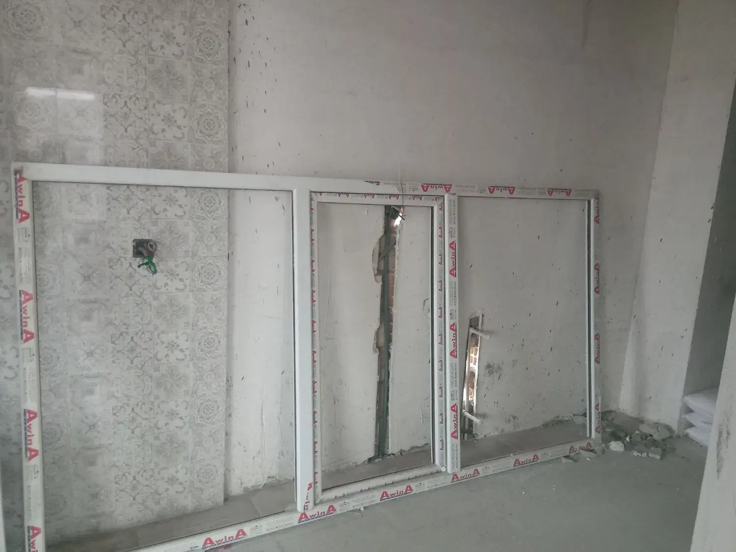 پنجره upc|مصالح و تجهیزات ساختمان|ماهدشت, |دیوار