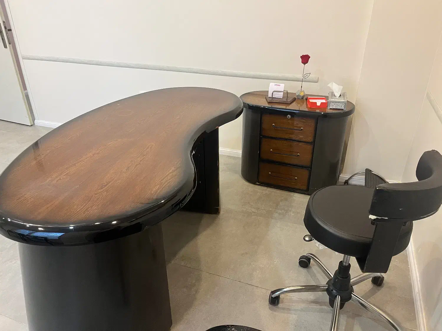 میز صندلی اداری و پزشکی|دفتر کار|گرگان, |دیوار