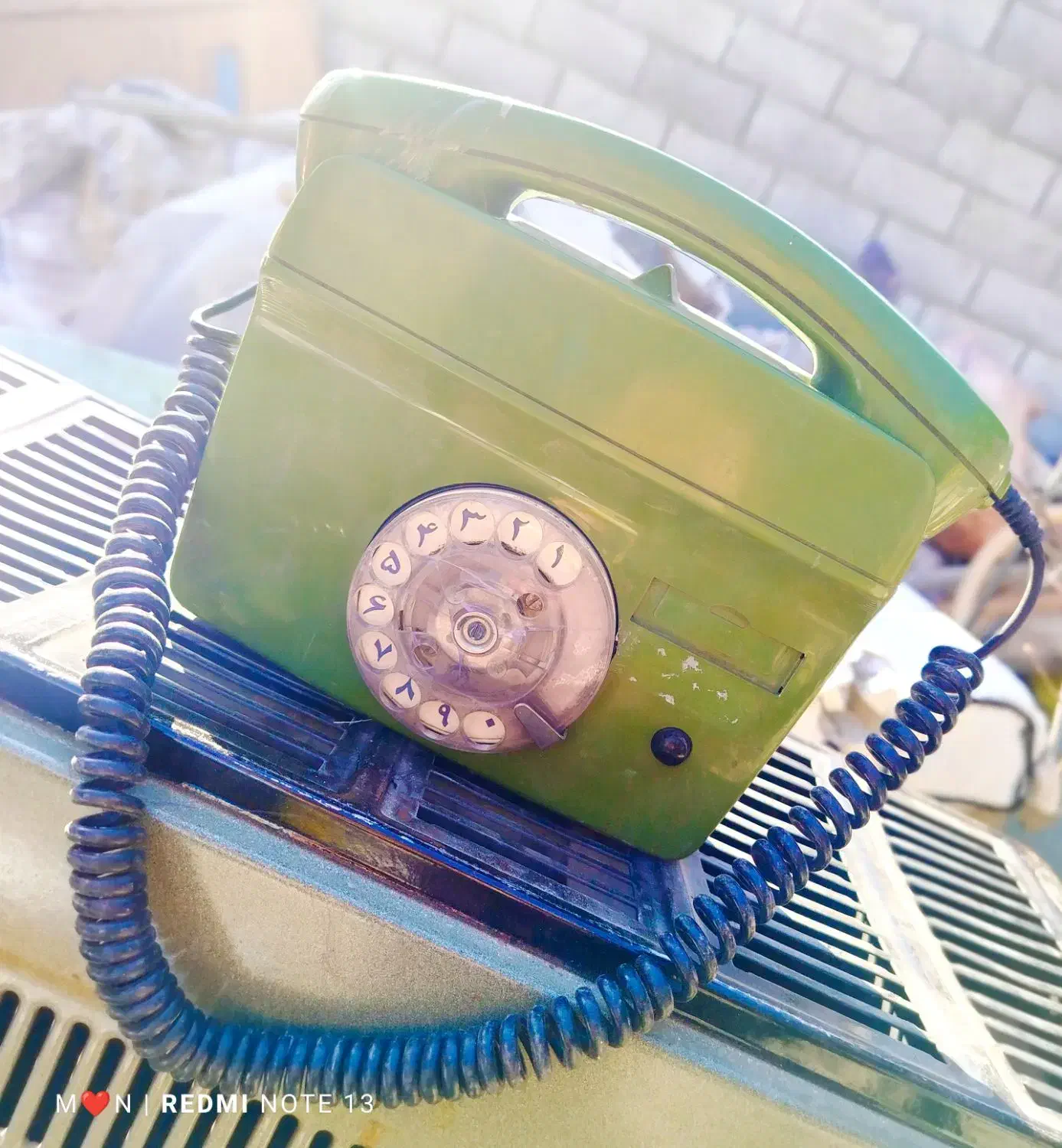 تلفن قدیمی|کلکسیون اشیاء عتیقه|خمینی‌شهر, |دیوار