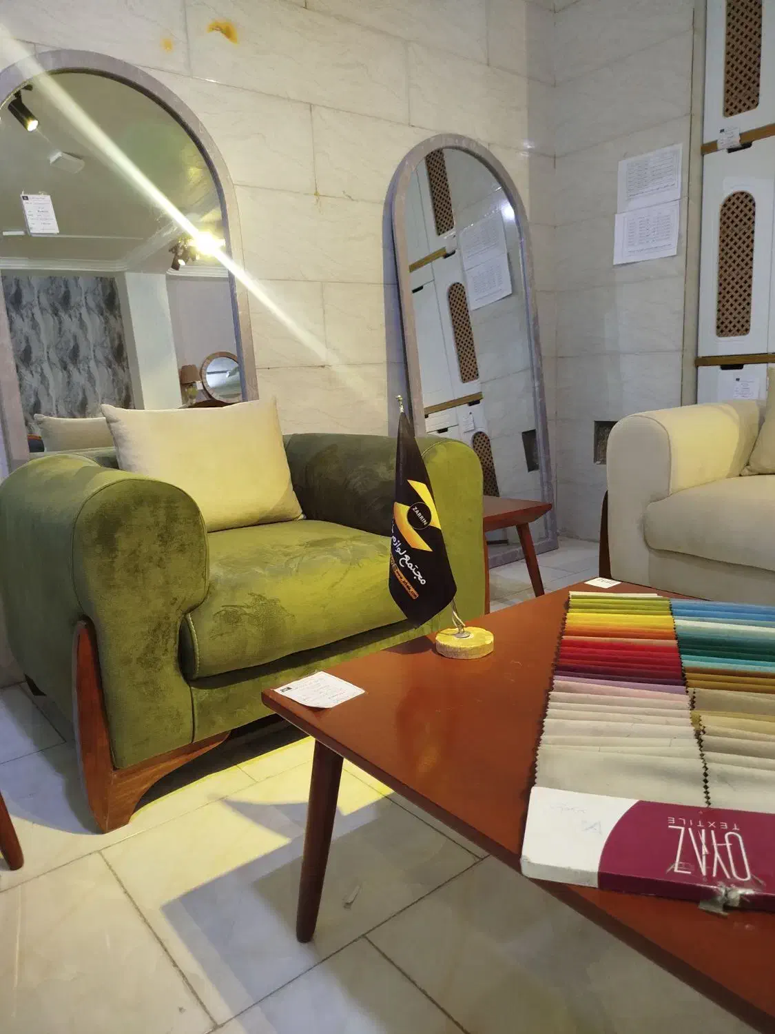 فروشگاه بزرگ مبلمان زرکالا|مبلمان خانگی و میز عسلی|یاسوج, |دیوار