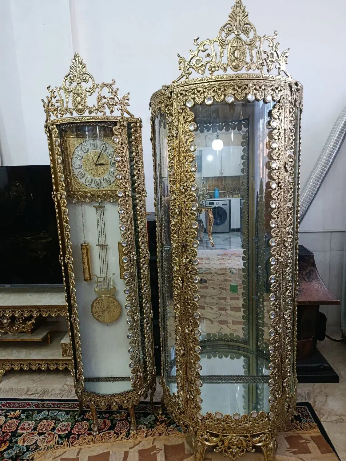 ست گنجه و ساعت برنجی نو|بوفه، ویترین، کنسول|نیشابور, عدالت|دیوار