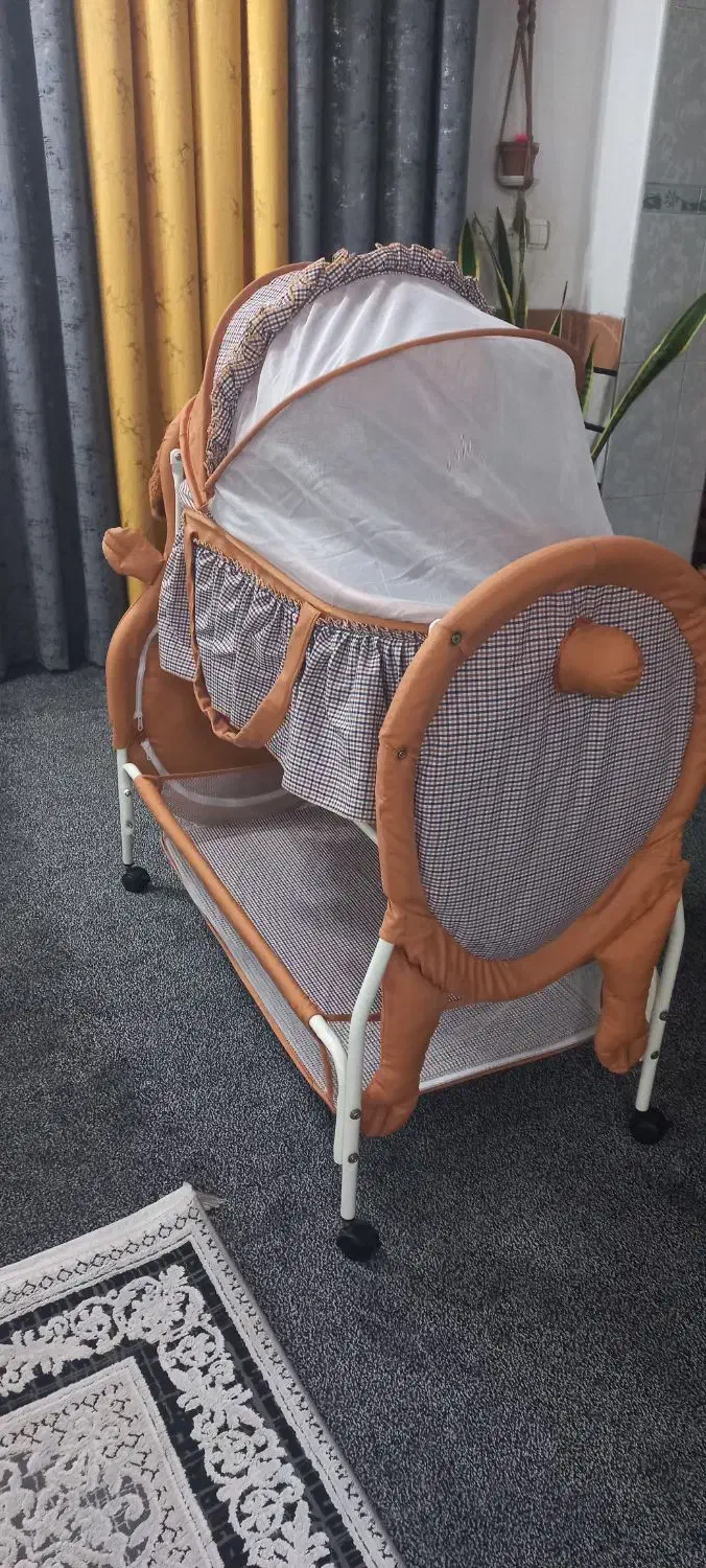 گهواره عروسکی|اسباب و اثاث بچه|دزفول, |دیوار