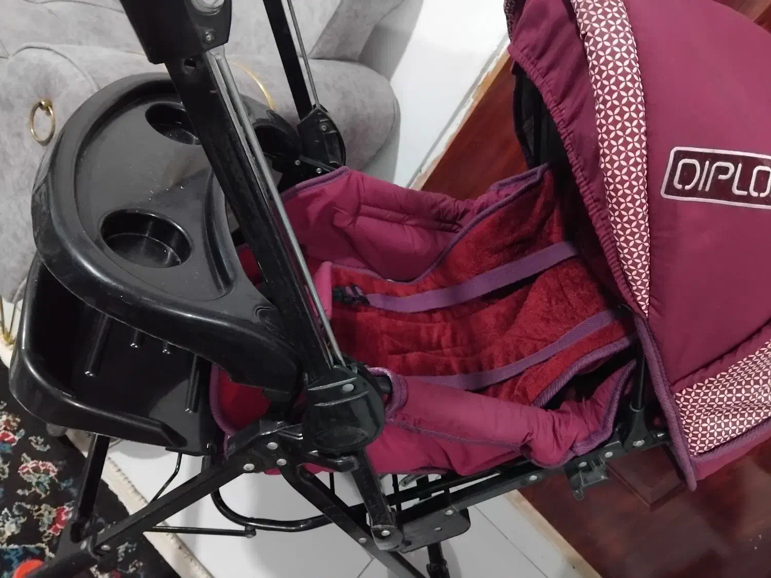 کالسکه|کالسکه و لوازم جانبی|آستانه اشرفیه, |دیوار