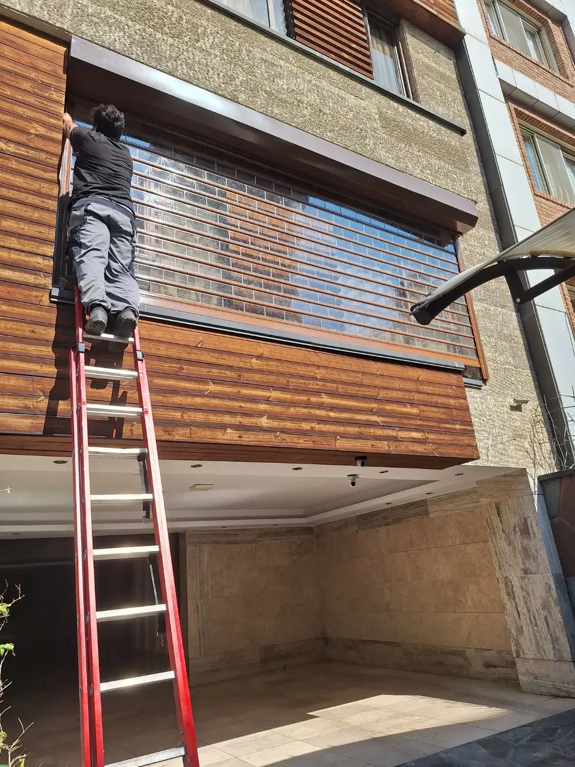 جک / در پارکینگ ، کرکره برقی ، دوربین مدار بسته|خدمات پیشه و مهارت|تهران, جیحون|دیوار