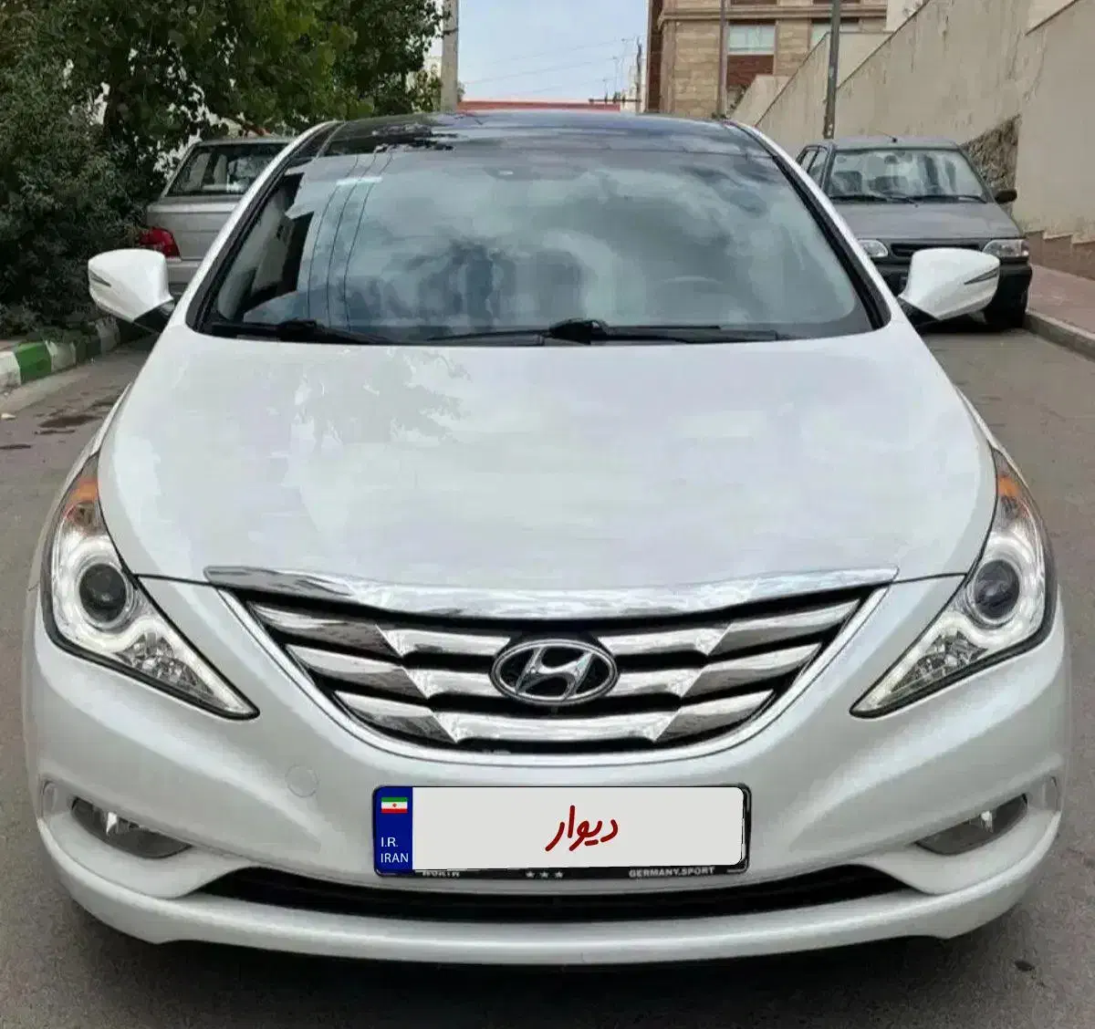 سوناتا yfمدل 2012 بدون رنگ|خودرو سواری و وانت|اصفهان, خانه اصفهان|دیوار