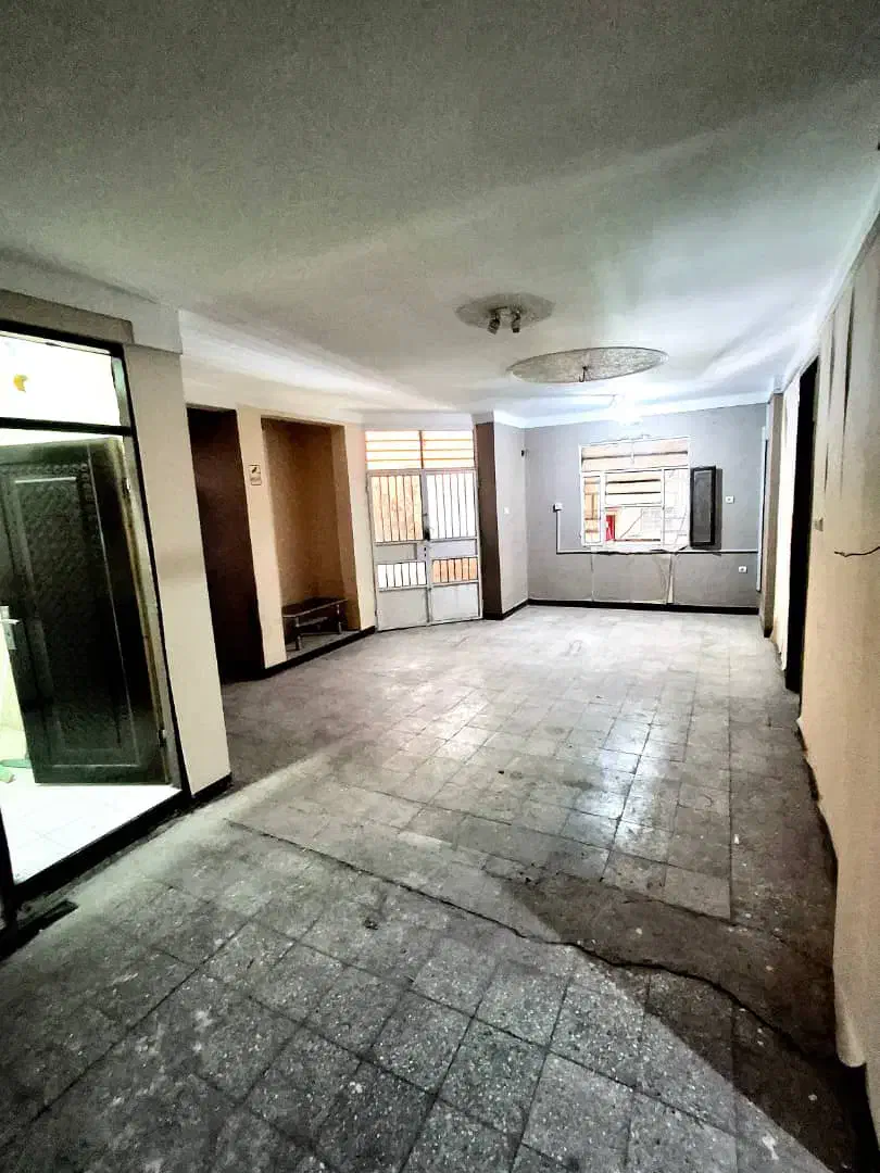 واحد اداری تجاری با متراژ ۱۰۰متر|اجارهٔ دفتر کار، اتاق اداری، مطب|اهواز, زندوکیلی|دیوار